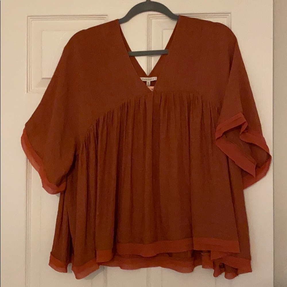Flowy top
